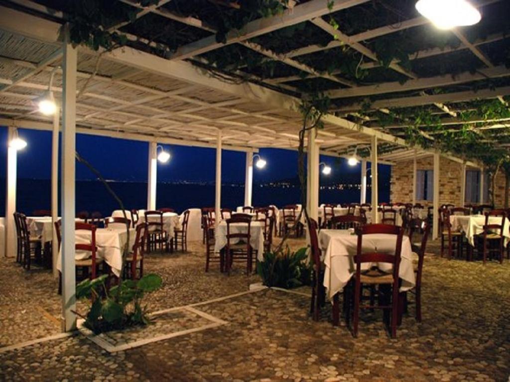 Taradella Hotel Alissos 외부 사진