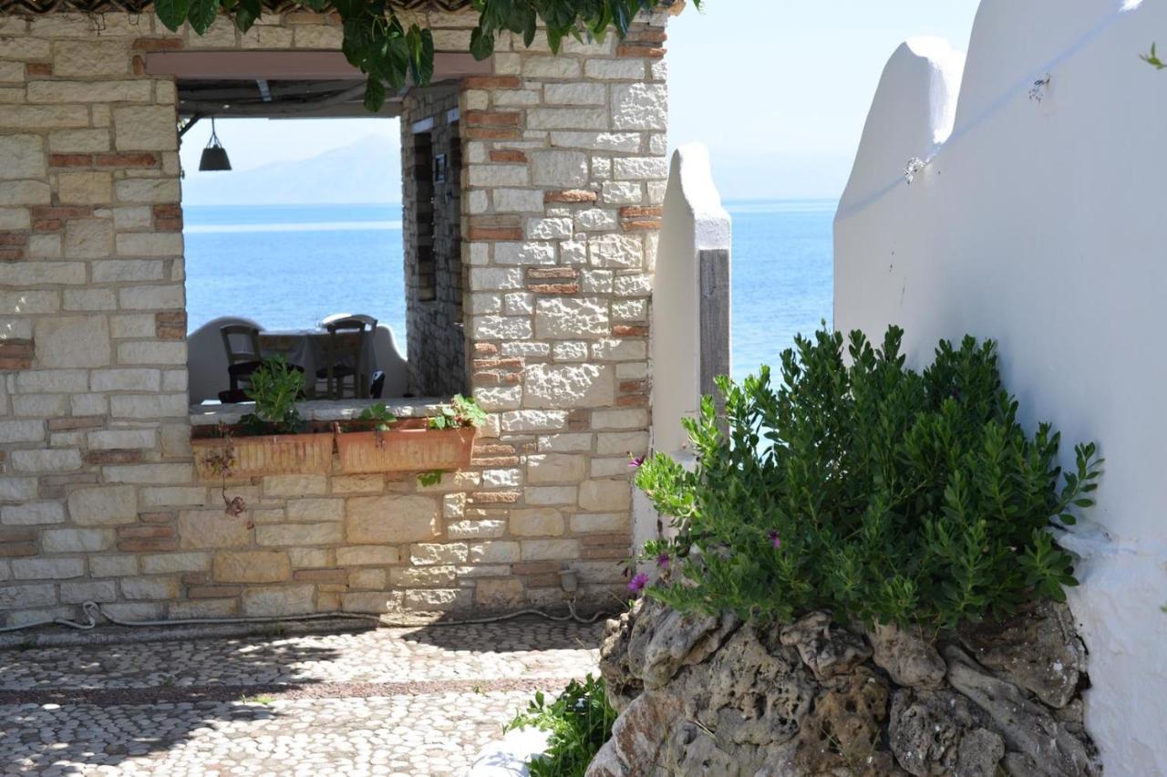 Taradella Hotel Alissos 외부 사진